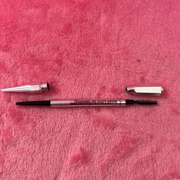 Benefit Precisely my Brow Pencil - Picture 3 of 7
